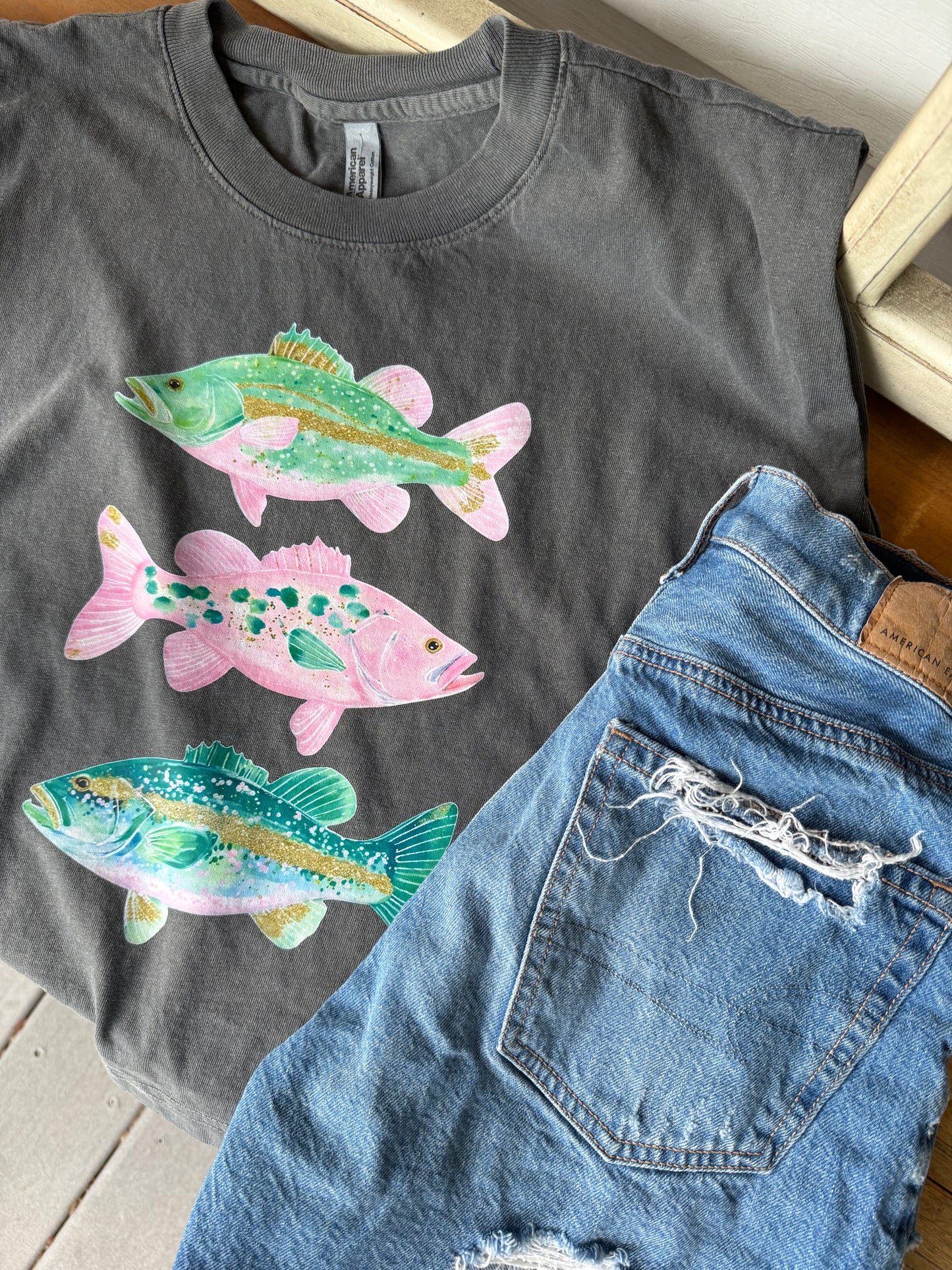 Reel Pretty Muscle Tee