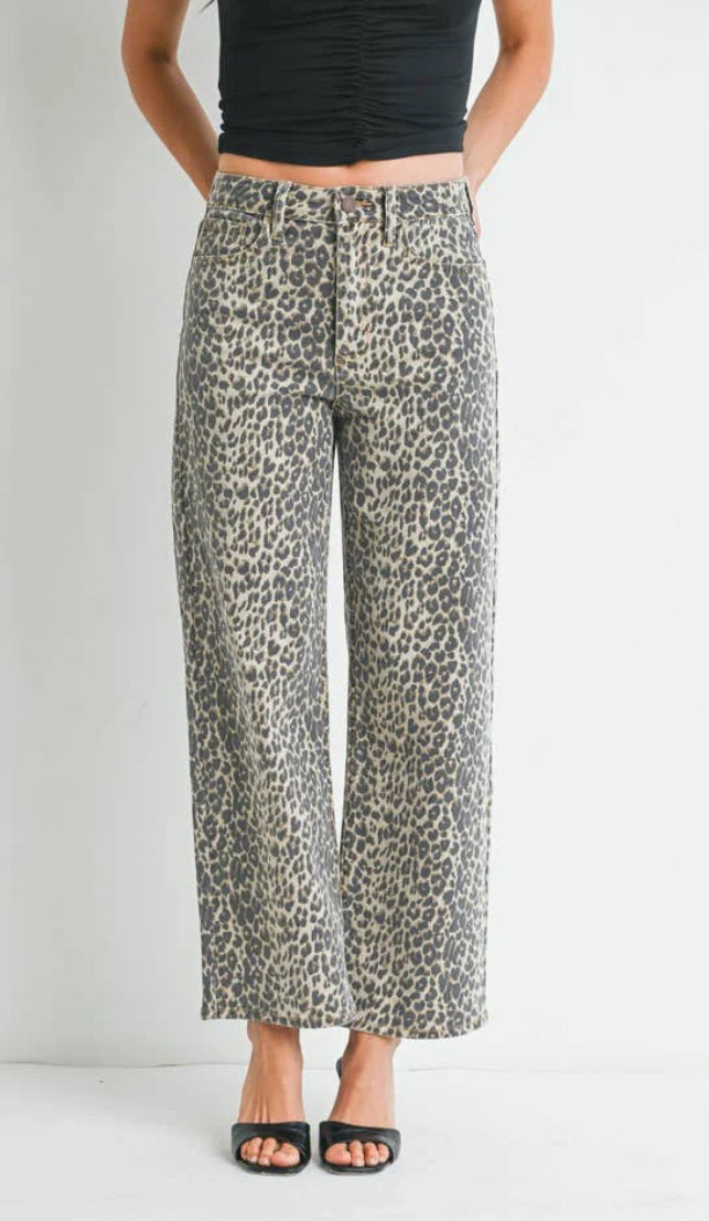 Wild One - Leopard Vintage Straight Jeans