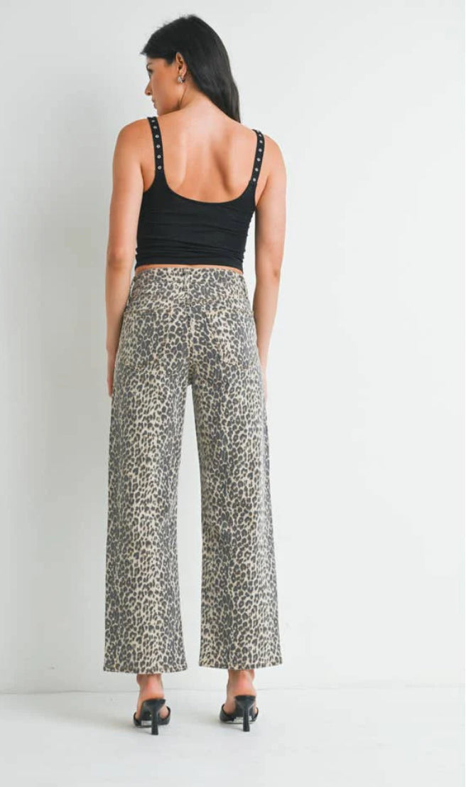 Wild One - Leopard Vintage Straight Jeans