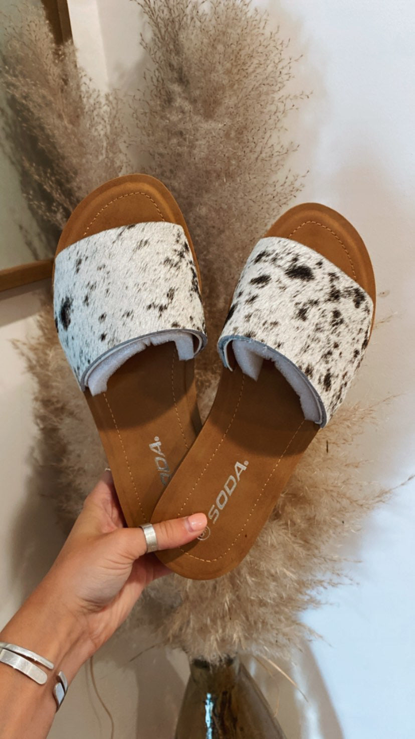 Genuine cowhide 2024 sandals